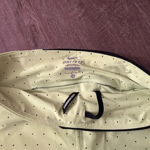 Nike LightEUC  Yellow Dri-FIT Leggings - Picture 2 of 3